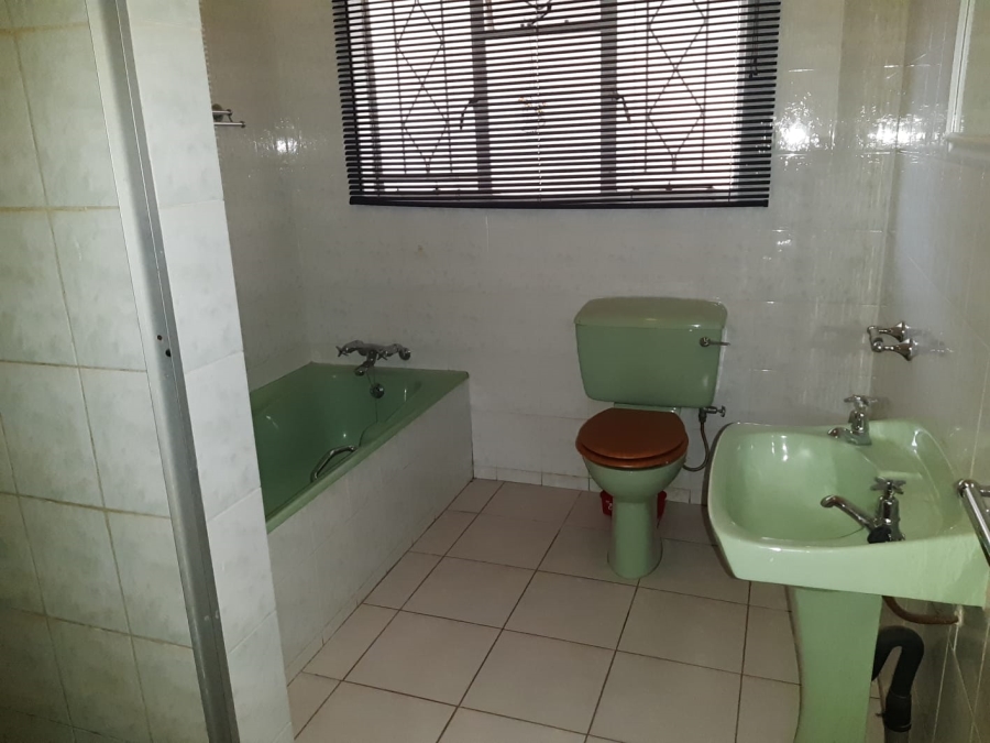 4 Bedroom Property for Sale in Elandia Free State